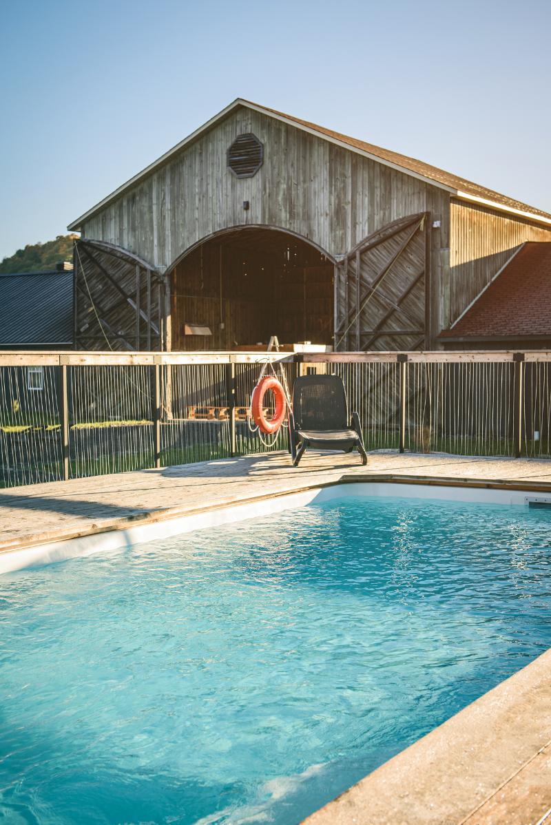 Beatnik Hotel Bromont Exterior foto